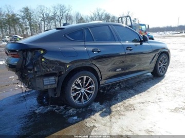 BMW X6 G06 2022 BMW X6 xDrive40i 2022 3.0 Benzyna 335KM, zdjęcie 5
