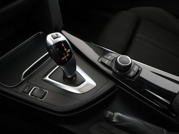 BMW Seria 3 F30-F31-F34 Touring Facelifting 2.0 318d 150KM 2017 BMW 318 2.0d Automat Sport Line Panorama Tempomat, zdjęcie 26