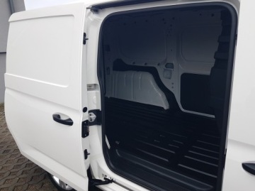 Volkswagen Caddy V Caddy 2.0 TDI 102KM 2022 VOLKSWAGEN CADDY MAXI 2,0 TDI DŁUGI BLASZAK VAN FURGON KLIMA 6-BIEGÓW, zdjęcie 24