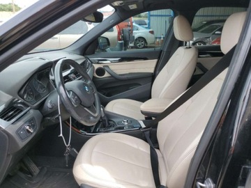 BMW X1 F48 2016 BMW X1 2016 BMW X1 XDRIVE28I 2.0 Benzyna 228KM, zdjęcie 7