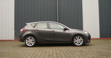 Mazda 3 I Hatchback 1.6 MZ-CD 109KM 2009 Mazda 3 Mazda 3 1.6 CD Sport DPF Active 1.6 Diesel 109KM, zdjęcie 32