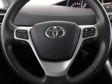 Toyota Verso Minivan Facelifting 1.6 D-4D 112KM 2015 Toyota Verso navi kamera panorama 7-osob. tempomat, zdjęcie 20
