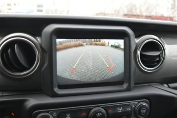 Jeep Wrangler IV Sport 4d Seria 5  2.0 GME Turbo  272KM 2019 Jeep Wrangler UNLIMITED Sahara 2.0 272KM 2019r, zdjęcie 10