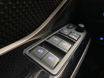 Toyota C-HR I Crossover 1.8 Hybrid 122KM 2019 Toyota C-HR 1.8 Hybrid Selection Toyota C-HR 1.8 S, zdjęcie 19