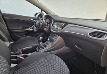 Opel Astra K Hatchback 5d 1.4 Turbo 125KM 2018 Opel Astra Benzyna 1,4 ,Zarejestrowany, Niski przebieg,Faktura 1.4 Benzyna, zdjęcie 21