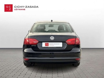 Volkswagen Jetta VI Sedan Facelifting 1.4 TSI 125KM 2014 Volkswagen Jetta VATmarza Salon PL pelen serwis ASO od Dealera LED, zdjęcie 5