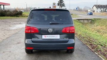 Volkswagen Touran II 2.0 TDI 140KM 2015 Volkswagen Touran Raty 2.0 tdi DSG-Automat Navi Caly w fabrycznym lakierze, zdjęcie 11