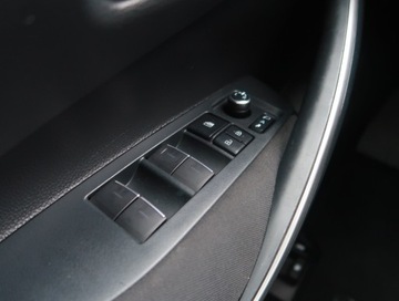 Toyota Corolla XII Sedan 1.8 Hybrid 122KM 2022 Toyota Corolla 1.8 Hybrid, Salon Polska, zdjęcie 16