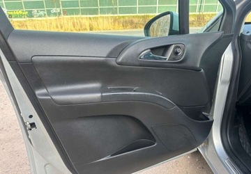 Opel Meriva II Mikrovan 1.4 Turbo ECOTEC 120KM 2012 Opel Meriva Opel Meriva 1.4 Innovation 1.4 Benzyna 120KM, zdjęcie 16