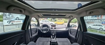 Renault Megane III Hatchback 2.0 16v TCe 180KM 2009 Renault Megane Renault Megane 2.0 16V TCE Privilege 2.0 Benzyna 180KM, zdjęcie 8