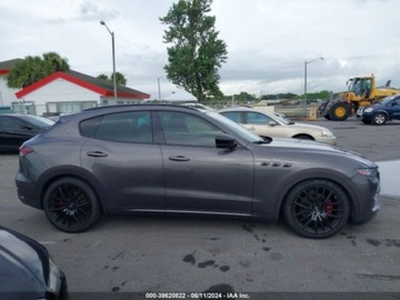 Maserati Levante 2022 Maserati Levante 2022 gt 3.0l 3.0 Benzyna 345KM, zdjęcie 1