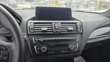 BMW Seria 1 F20-F21 Hatchback 5d 118i 170KM 2012 BMW 118 climatronic biała perła bixsenon duza, zdjęcie 16