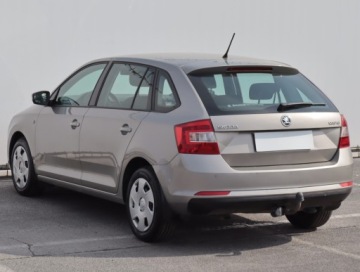 Skoda Rapid II Spaceback 1.2 TSI 85KM 2014 Skoda Rapid Spaceback 1.2 TSI, Salon Polska, zdjęcie 3