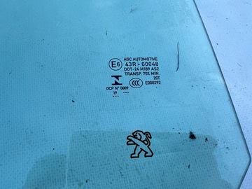 NQ229 OPEL CORSA F SKLO (OKNO) DVEŘE PRAVÝ ZADNÍ 20R