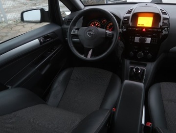 Opel Zafira B 1.8 ECOTEC 140KM 2009 Opel Zafira 1.8, 7 miejsc, Klima, Klimatronic, zdjęcie 6