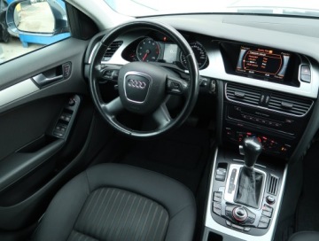 Audi A4 B8 Avant 2.0 TFSI 180KM 2009 Audi A4 2.0 TFSI, Automat, Navi, Klima, zdjęcie 6