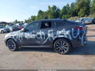 BMW X6 G06 2020 BMW X6 M50i 2020 4.4l 4.4 Benzyna 523KM, zdjęcie 2