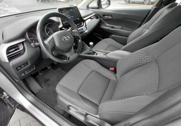 Toyota C-HR I Crossover Facelifting 1.2 Turbo 116KM 2020 Toyota C-HR 1.2 Benzyna 116KM, zdjęcie 8