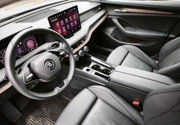 Skoda Superb III Kombi Facelifting 2.0 TDI SCR 150KM 2024 Skoda Superb Laurin Klement, DCC, Kamera, ACC, CANTON, GPS, Masaze, Bezwy, zdjęcie 6