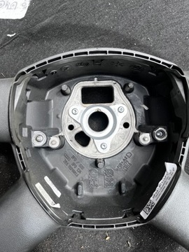 1 AUDI A3 8P ПОДЪЕМ РУЛЕВОГО КОЛЕСА 8R0419091
