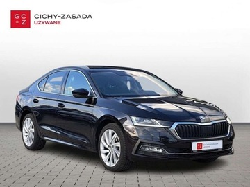 Skoda Octavia IV Liftback 2.0 TSI 190KM 2023 Skoda Octavia 2.0TSI 190KM DSG 4x4 Wersja Style Salon Polska 2.0 Benzyna, zdjęcie 2