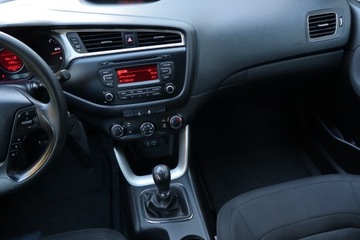 Kia Ceed II Kombi Facelifting 1.4 DOHC 100KM 2017 Kia Ceed 1.4 CVVT, Salon Polska, Klima, Parktronic, zdjęcie 7