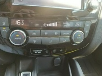 Nissan Qashqai II Crossover 1.2 DIG-T 115KM 2017 Nissan Qashqai 1.2 DIG-T TEKNA, Krajowy, Bezwypadk, zdjęcie 9