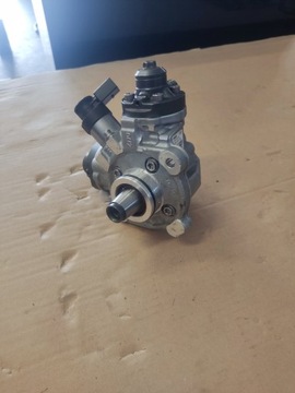 POMPA WTRYSKOWA MERCEDES GLE A6560705100