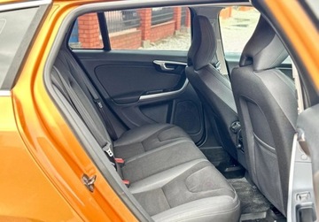 Volvo V60 I Kombi 2.0 D3 163KM 2010 Volvo V60 D3 5cyl 163KM Automat bixenon polskory PDC Navi 2.0 Diesel, zdjęcie 30