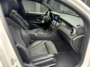 Mercedes GLC C253 2020 Mercedes GLC 300 e Hybryda Plug In 320KM 4Matic, zdjęcie 15