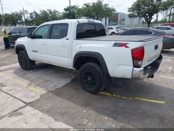 Toyota Tacoma II 2023 Toyota Tacoma SR5 V6 2023 3.5l 3.5 Benzyna 278KM, zdjęcie 3