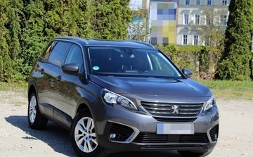 Peugeot 5008 II Crossover 1.6 BlueHDI 120KM 2018 Peugeot 5008 Zarejestrowany Bezwypadkowy 1.6 Diesel 120KM, zdjęcie 1