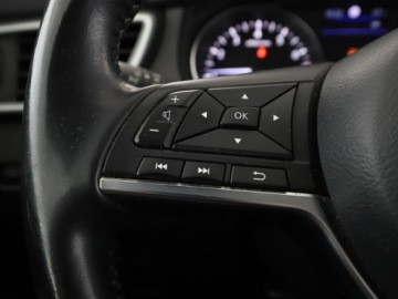 Nissan Qashqai II Crossover Facelifting 1.3DIG-T 140KM 2019 Nissan Qashqai navi klima auto grzane fotele, zdjęcie 29
