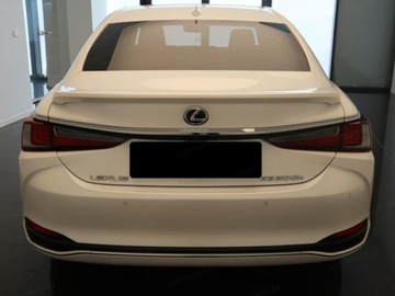 Lexus ES VII (XV70) Sedan Facelifting 300h 218KM 2025 Od ręki - 300h Business Edition 2.5 E-CVT 218KM | Szyberdach!, zdjęcie 3