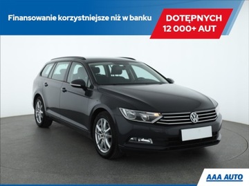 Volkswagen Passat B8 Variant 1.6 TDI 120KM 2015 VW Passat 1.6 TDI, 1. Właściciel, Klima