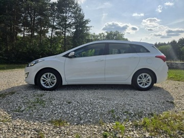Hyundai i30 II Wagon Facelifting 1.6 CRDi 136KM 2015 Hyundai i30 1.6 CRDi 136KM # Duża Navi #, zdjęcie 28