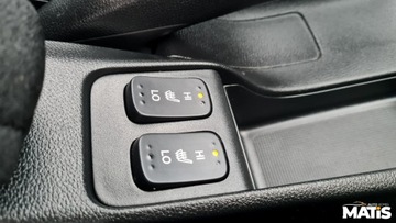 Honda Jazz IV Mikrovan 1.3 i-VTEC 102KM 2015 Honda Jazz 1.4Benz manual Navi 2xPDC climatronic key less 100 bezwypadek, zdjęcie 15