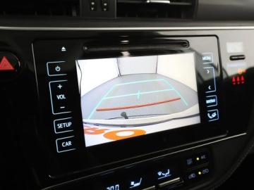 Toyota Auris II Touring Sports Facelifting 1.8 Hybrid 136KM 2015 Toyota Auris lift navi kamera panorama hak, zdjęcie 24