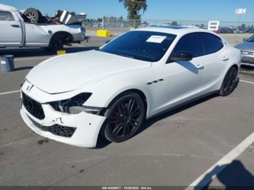 Maserati Ghibli III 2021 Maserati Ghibli S Q4 2021 3.0l 3.0 Benzyna 424KM, zdjęcie 1