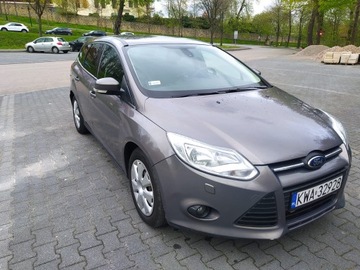 Ford Focus III Kombi 1.6 Duratorq TDCi DPF 115KM 2013 FORD FOCUS III 1.6 TDCi 115 KM kombi