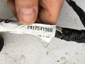 INSTALACE SVAZEK DVEŘE PP RENAULT MEGANE IV