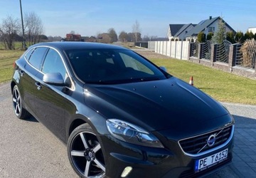 Volvo V40 II Cross Country D3 150KM 2015 Volvo V40 Volvo V40 D3 RDesign