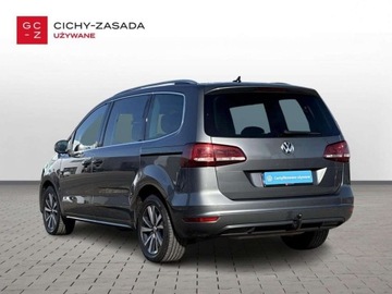 Volkswagen Sharan II Van Facelifting 1.4 TSI 150KM 2021 Volkswagen Sharan Highline Panorama Hak Tempomat ACC 7os Serwis ASO, zdjęcie 2