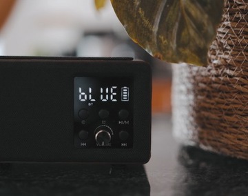 РАДИО БУДИЛЬНИК ЧАСЫ ИНДУКТИВНОЕ ЗАРЯДНОЕ УСТРОЙСТВО BLUETOOTH MANTA