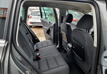 Volkswagen Tiguan I SUV 2.0 TDI CR DPF BlueMotion 140KM 2011 Volkswagen Tiguan 2,0 TDI CR 140KM 6-Biegow Klima 2.0 Diesel 140KM, zdjęcie 23