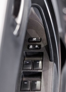 Toyota Corolla XI Sedan Facelifting 1,6 Valvematic 132KM 2017 Toyota Corolla 1.6 Premium EU6 1.6 Benzyna 132KM, zdjęcie 34