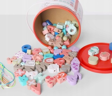 KORALIKI KLOCKI DREWNIANE DO NAWLEKANIA MONTESSORI ALFABET CYFRY MONTESSORI