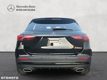 Mercedes GLA II Off-roader Facelifting 1.3 200 163KM 2024 Mercedes-Benz GLA Mercedes-Benz GLA 1.3 Benzyna 163KM, zdjęcie 3