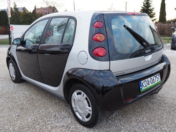 Smart Forfour I 1.3 94KM 2006 Smart Forfour 1.3 b z Niemiec 172 tys km bezwypadkowy stan bardzo dobry, zdjęcie 5