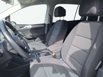 Volkswagen Touran III 2.0 TDI 150KM 2021 Volkswagen Touran 2.0 Diesel 149KM, zdjęcie 10